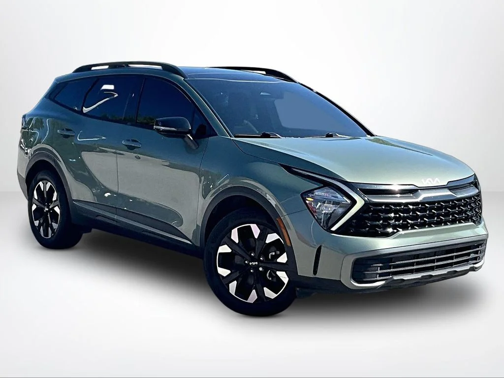 Used 2023 Green Kia X-Line image 13