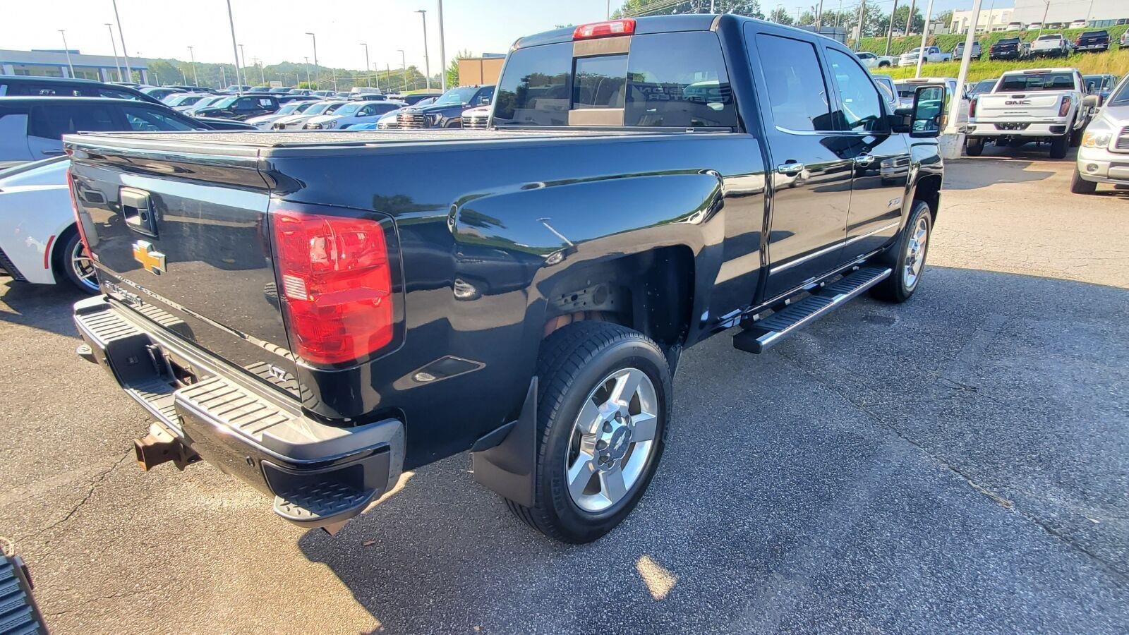 Used 2016 BLACK Chevrolet LTZ image 9