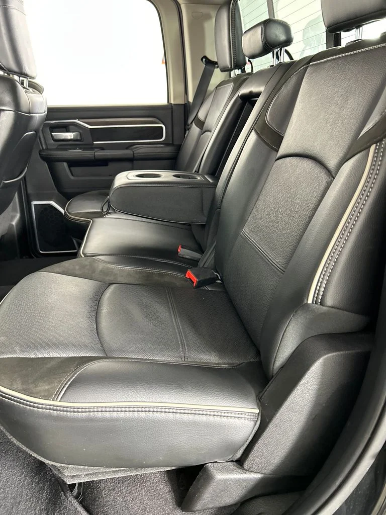 Used 2023 Black Ram Laramie image 18