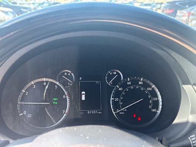 Used 2020 Black Lexus 460 image 17