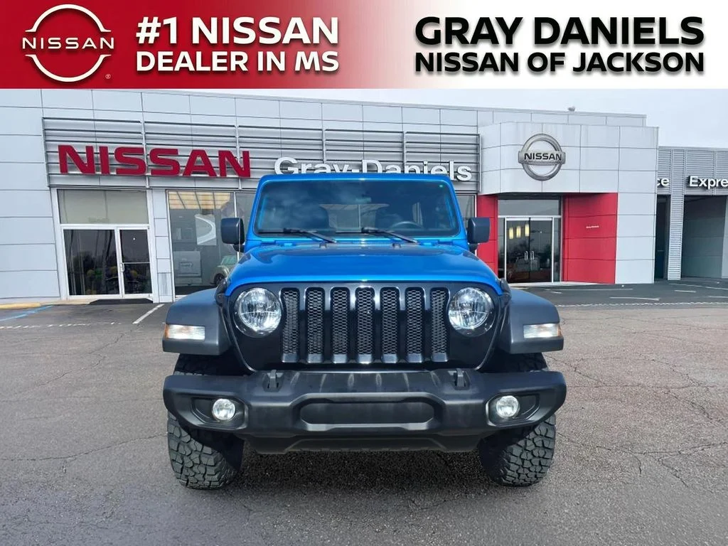 Used 2022 Blue Jeep Unlimited Willys image 2