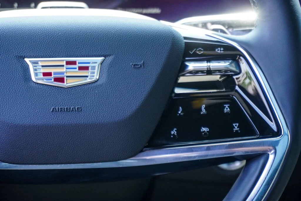 Used 2025 White Cadillac Sport image 16