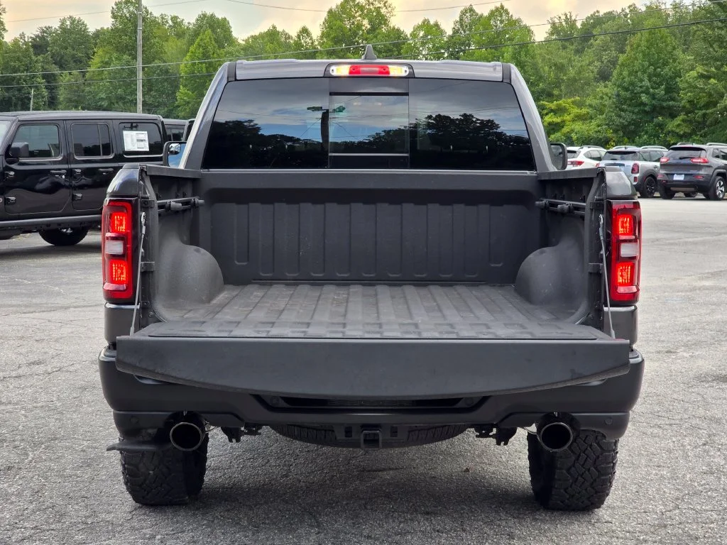 Certified Used 2025 Gray Ram Warlock image 12