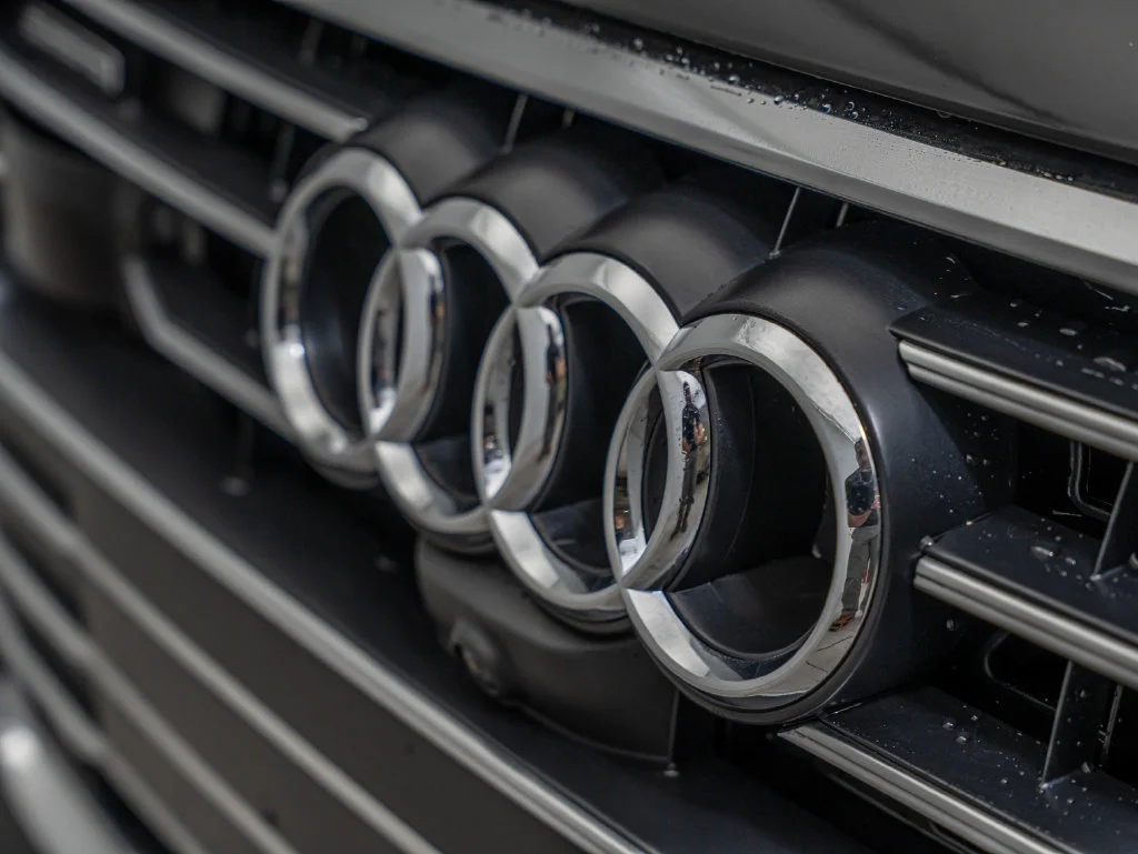 Used 2019 Brilliant Black Audi 3.0T Prestige image 3