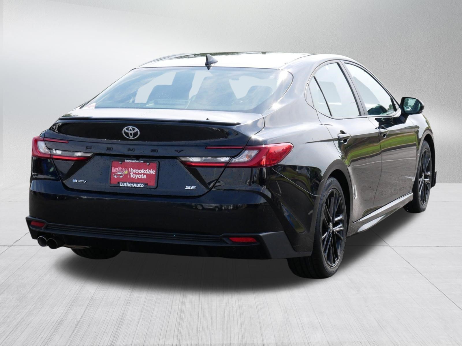 Certified Used 2025 MIDNIGHT BLACK Toyota SE image 6
