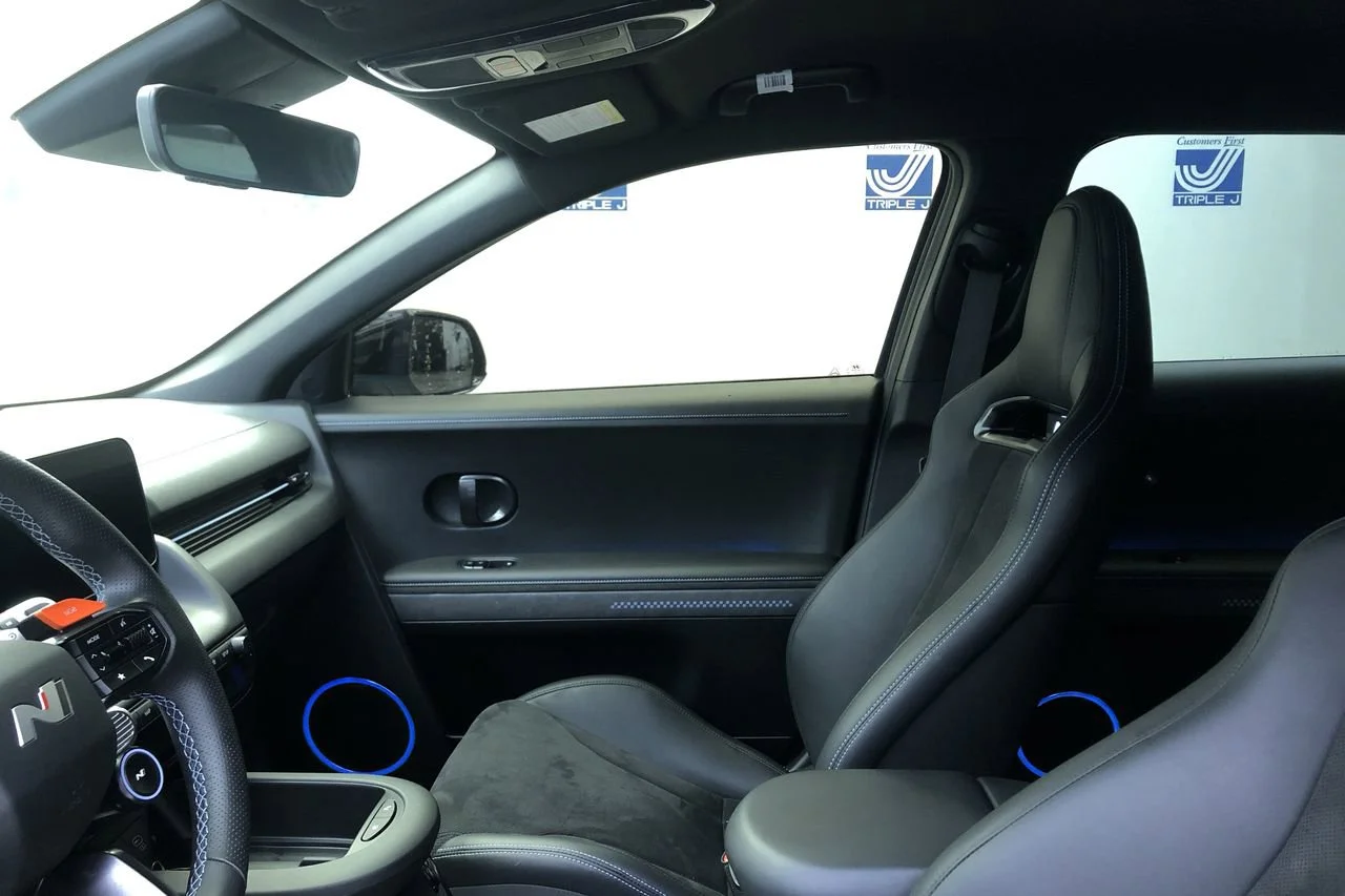 Used 2025 Ecotronic Gray Hyundai  image 30