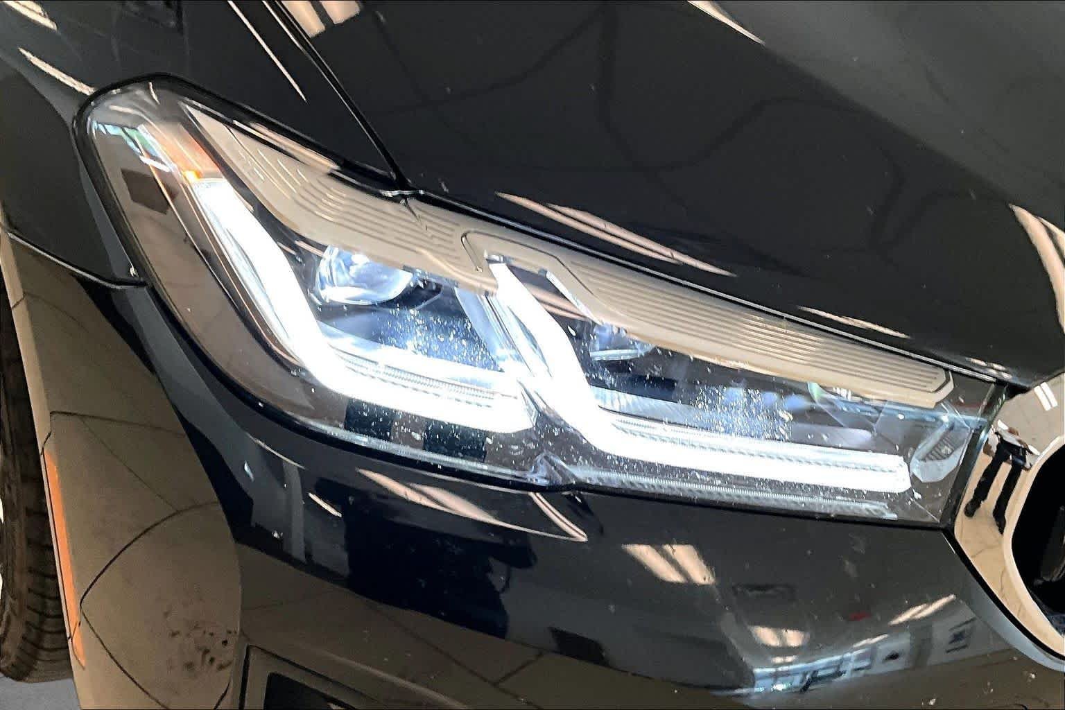 Used 2023 Black Sapphire Metallic BMW 530i image 26