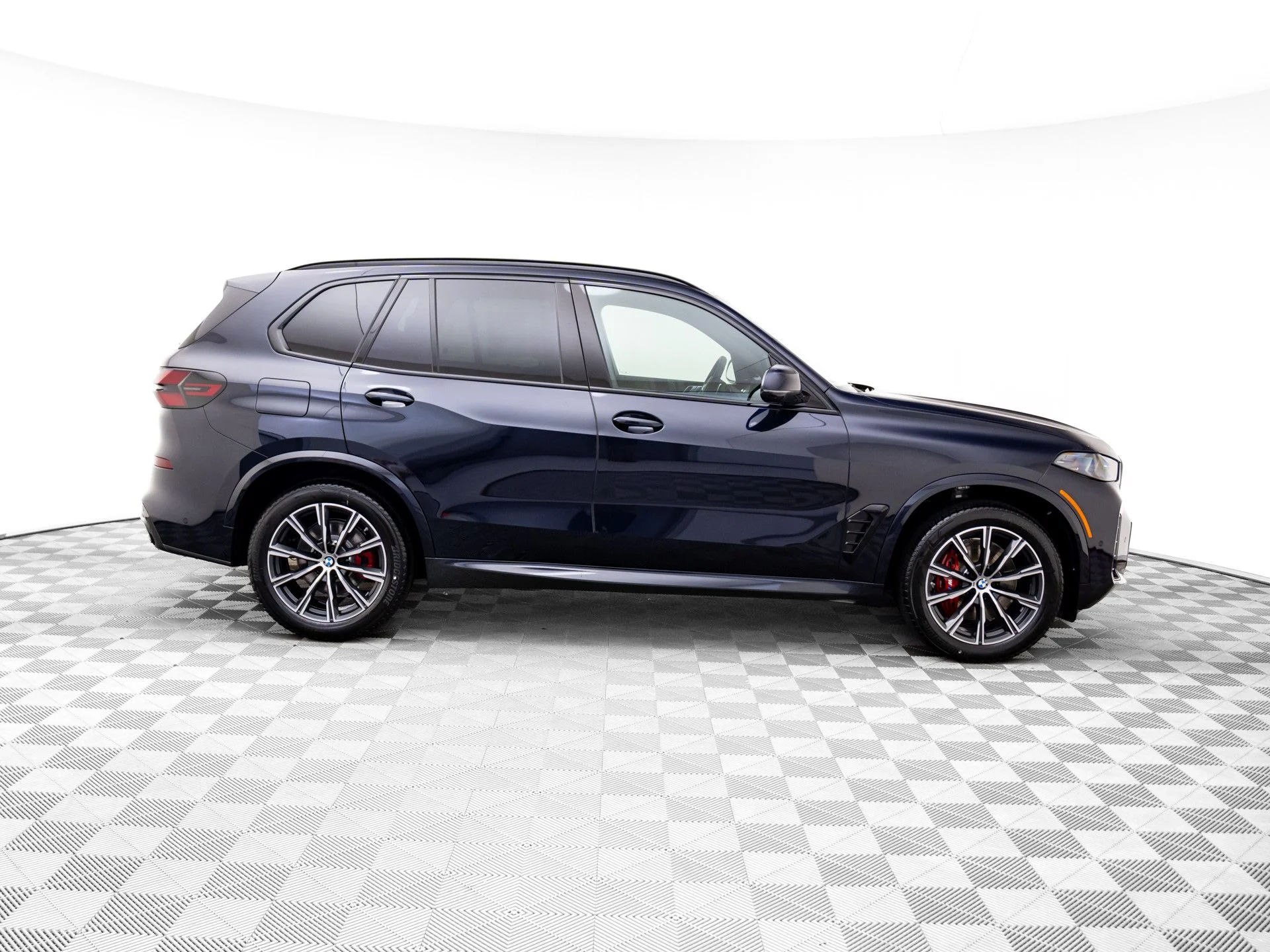 Certified Used 2026 Black BMW xDrive40i image 7