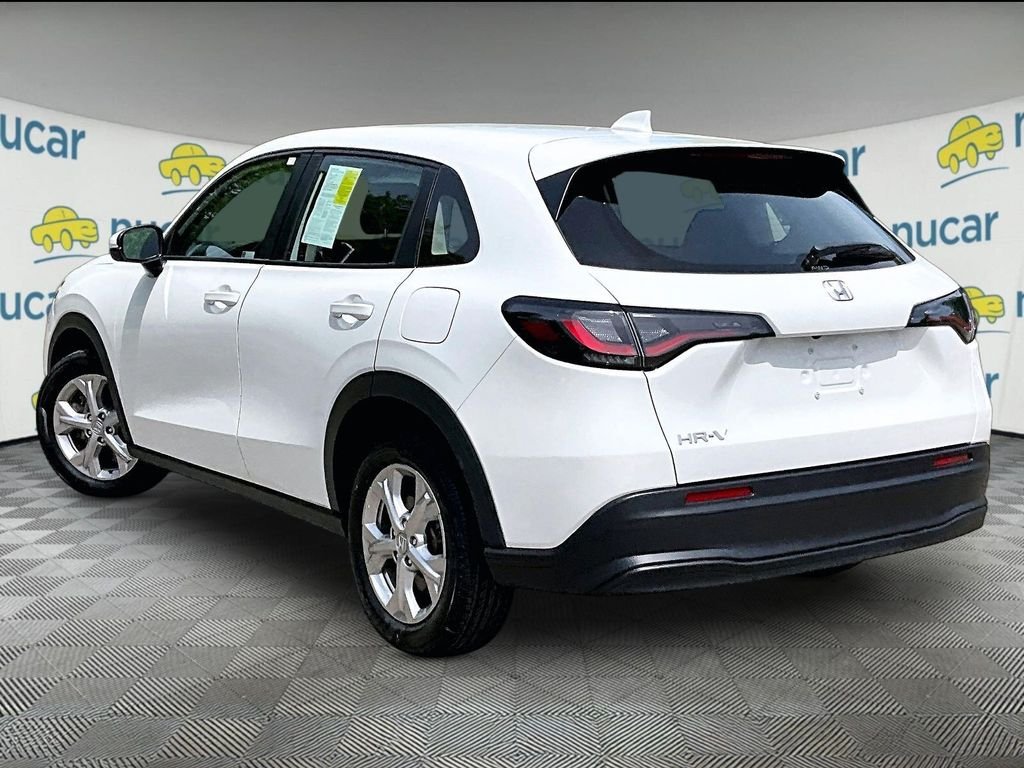 Used 2023 White Honda LX image 4