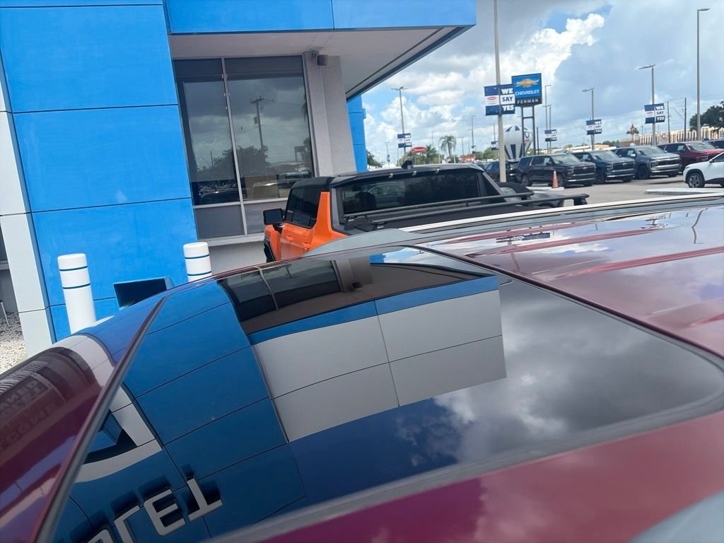 Used 2020 Red Jeep Limited image 12