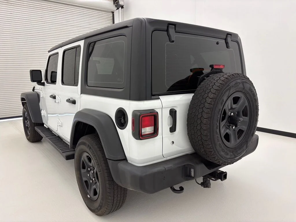 Used 2023 White Jeep Sport image 14