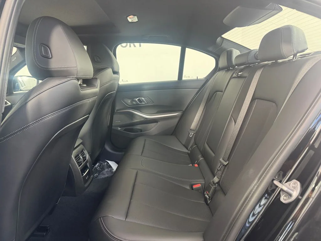 New 2026 Black Sapphire Metallic BMW 330i xDrive image 13