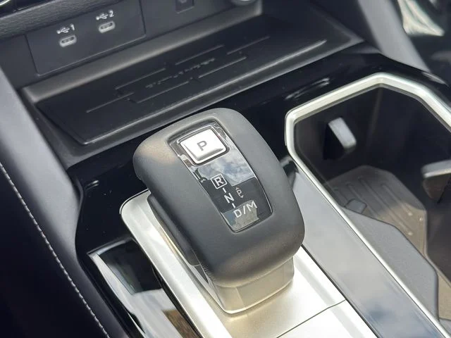 New 2026 Gray Mitsubishi SE image 24