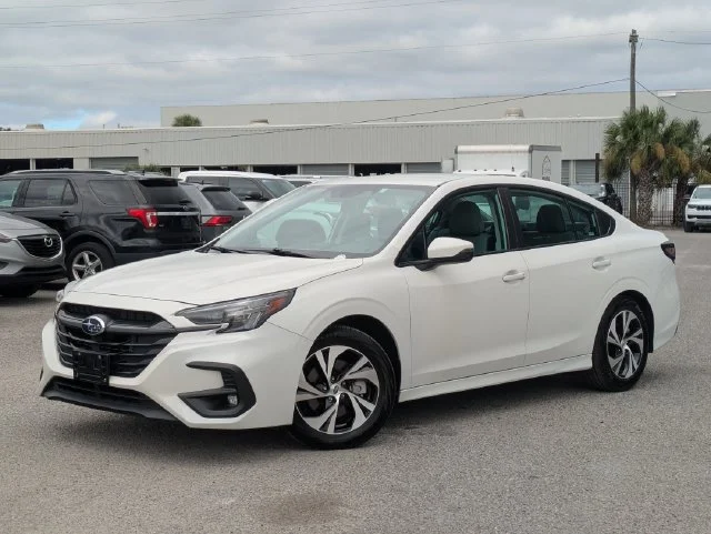 2025 Subaru Legacy Premium