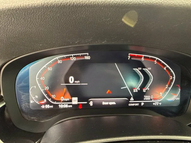 Used 2021 Gray BMW 530i xDrive image 28