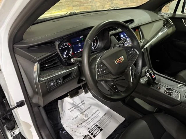 Used 2022 Crystal White Cadillac Sport image 28