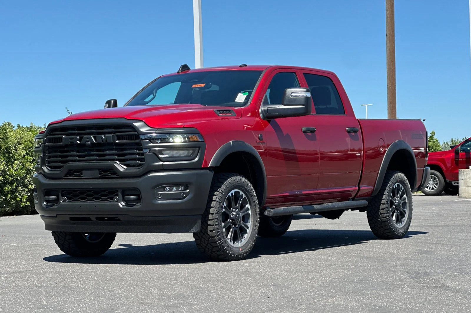 New 2026 Molten Red Pearl-Coat Exterior Paint RAM Warlock image 8