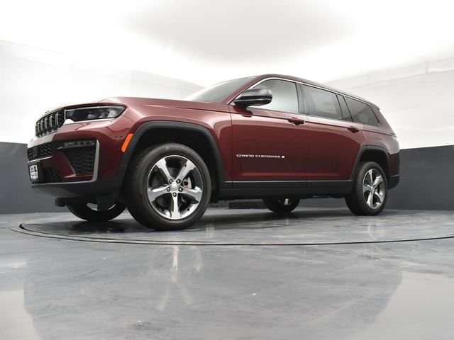 New 2026 Velvet Red Pearl-Coat Exterior Paint Jeep Limited image 21