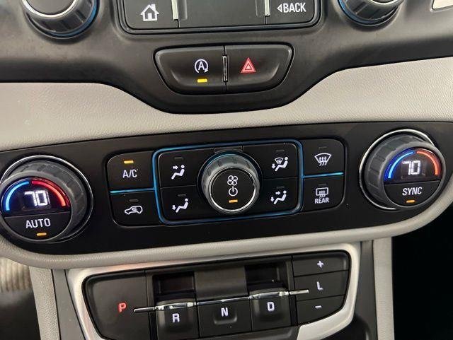 Used 2022 Marine Metallic GMC SLT image 19