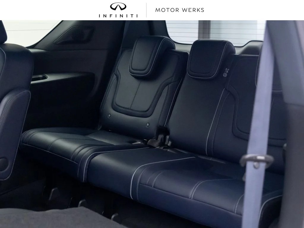 New 2027 Black INFINITI SPORT image 19