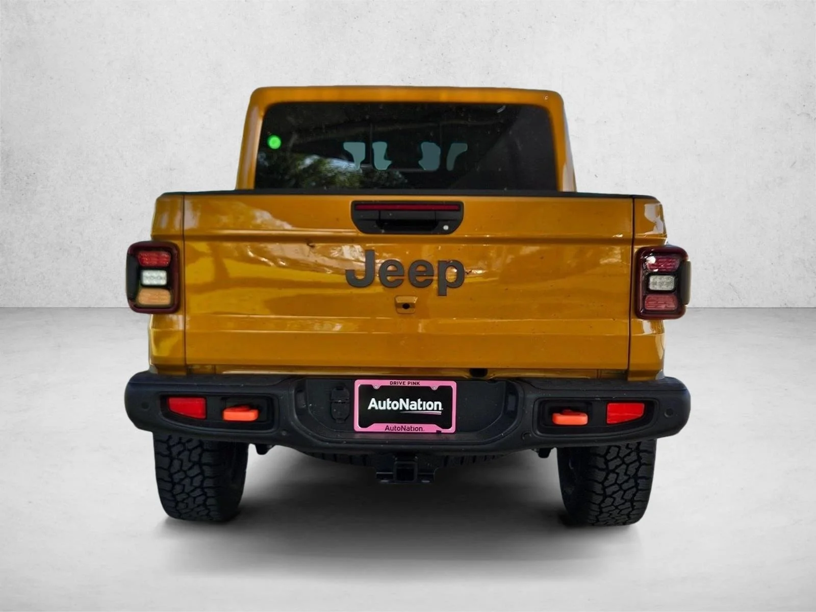 New 2026 Goldilocks Exterior Paint Jeep Mojave X image 8