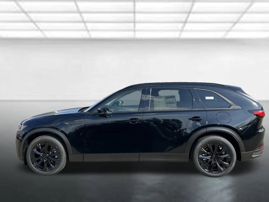 New 2026 Black Mazda 3.3 Turbo Premium image 8