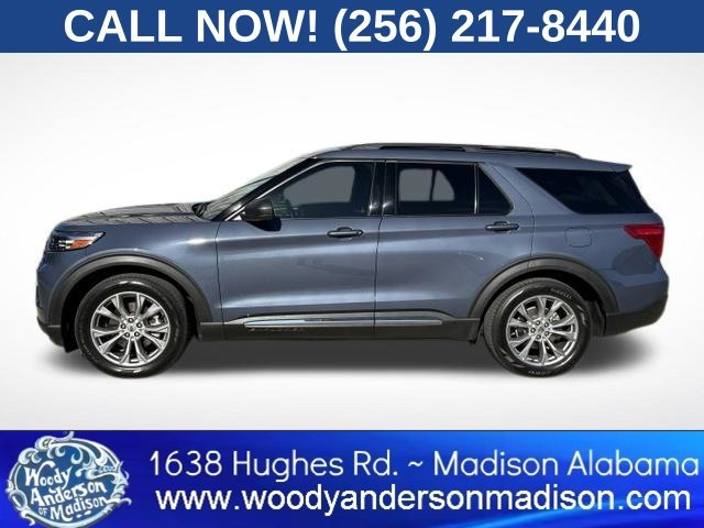 Used 2021 Infinite Blue Metallic Tinted Clearcoat Ford XLT image 3