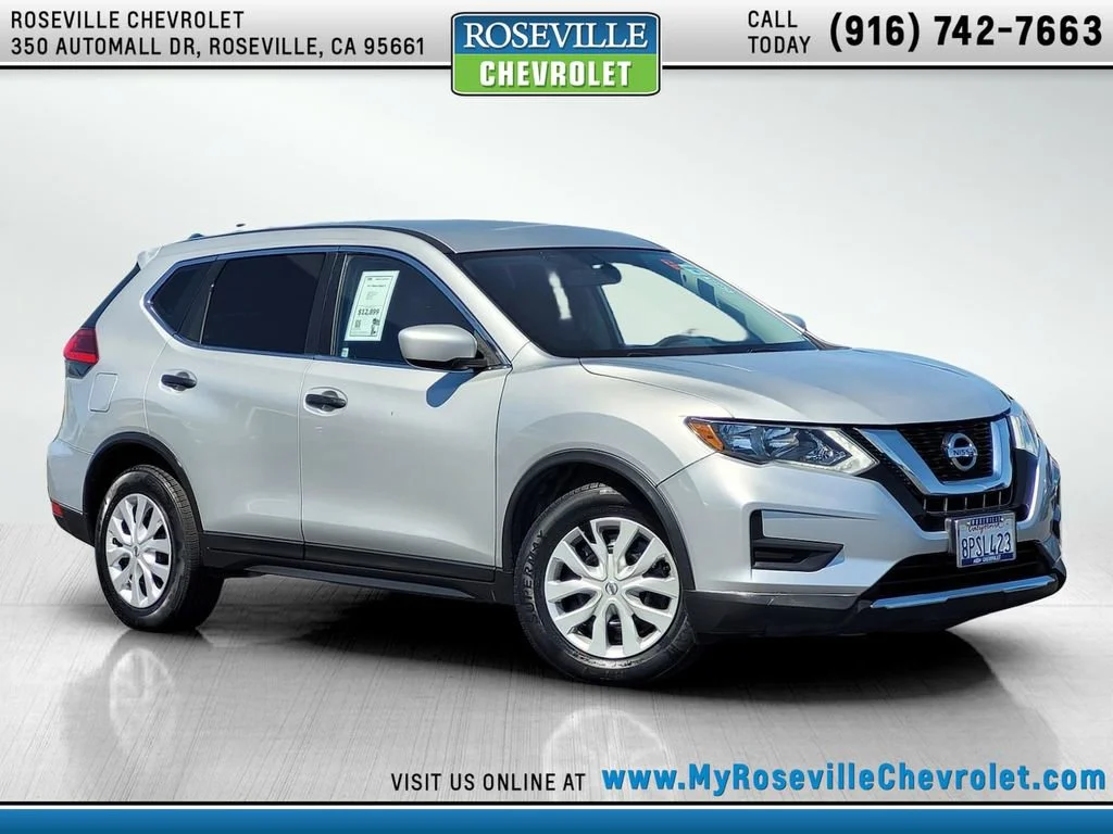 2017 Nissan Rogue S FWD's photo