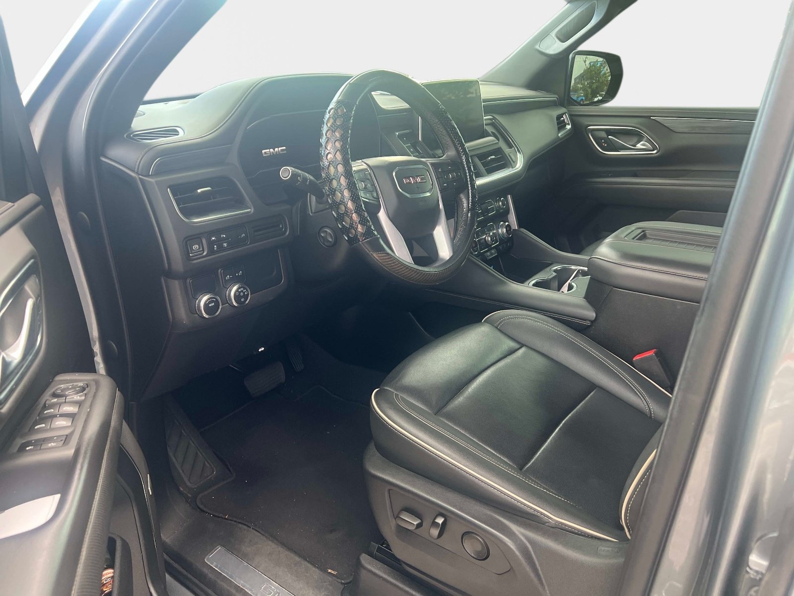 Used 2022 Satin Steel Metallic GMC SLT image 8