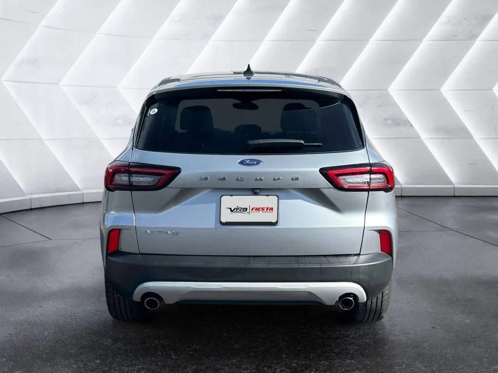 Used 2024 Silver Ford Active image 5