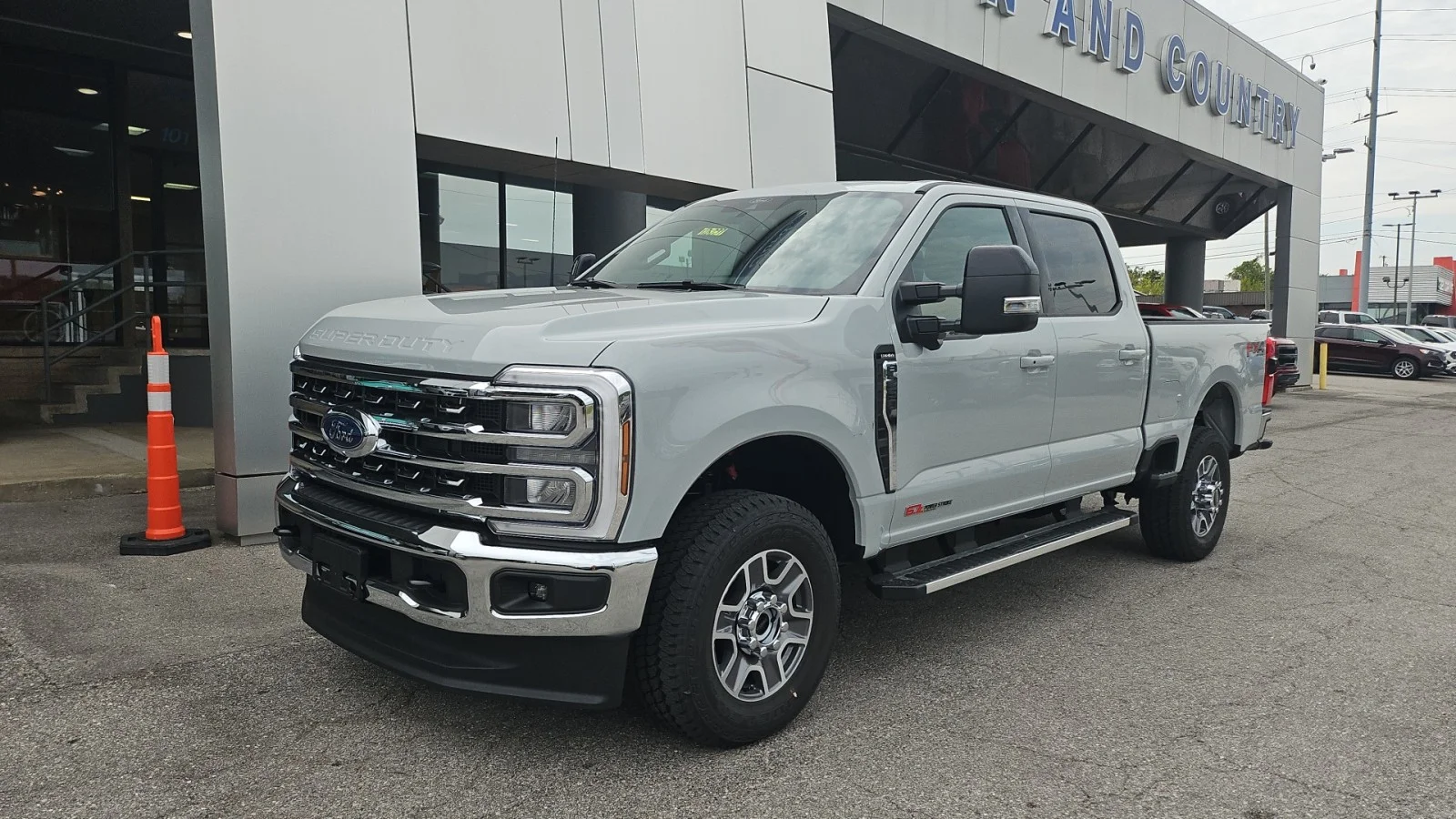 New 2026 Avalanche Ford Lariat 4WD image 8