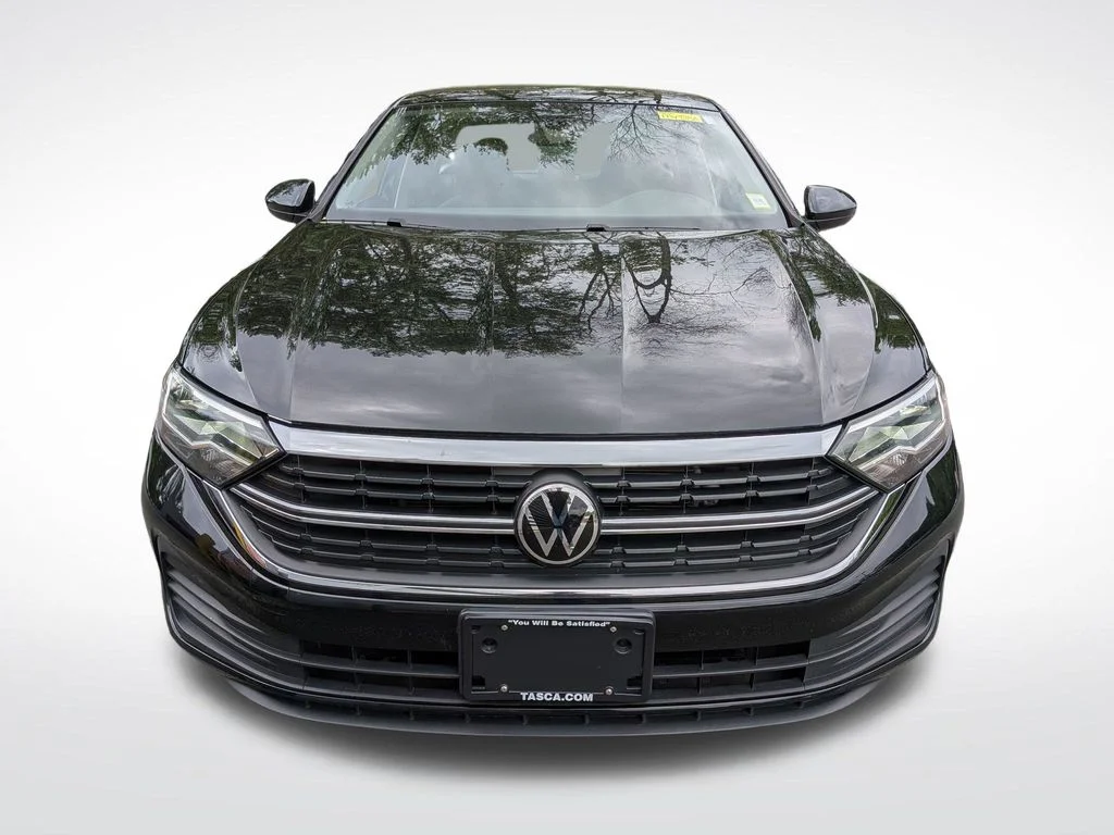 Used 2024 Black Volkswagen 1.5T SE image 9