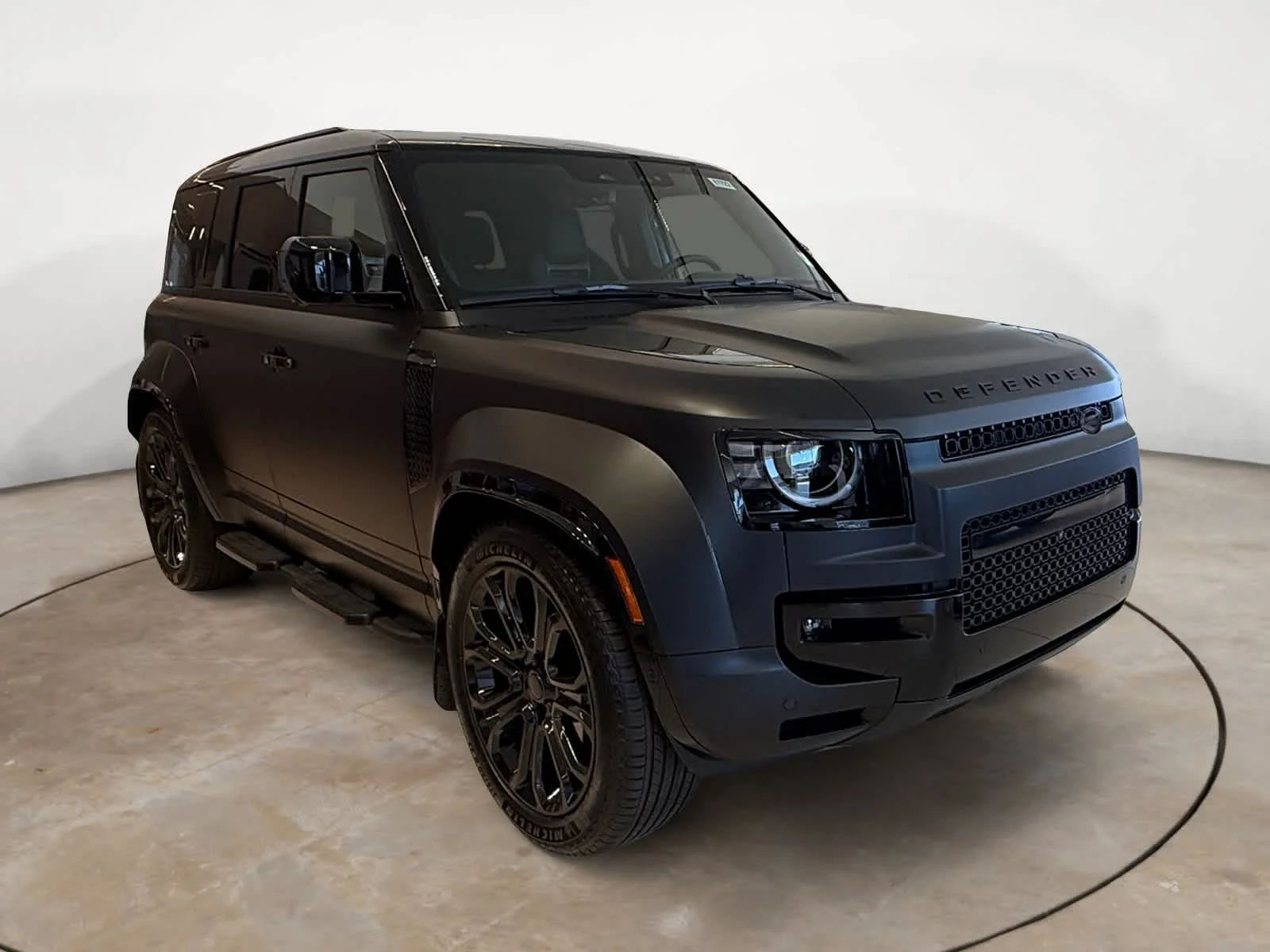 New 2026 Narvik Black Land Rover OCTA Black image 7
