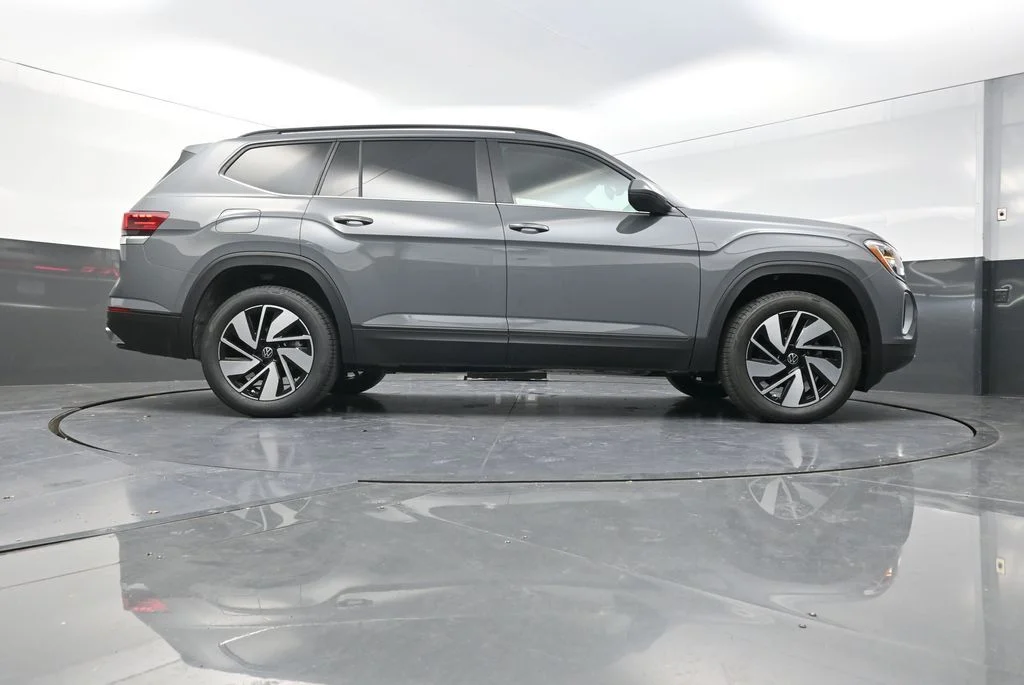 New 2026  Volkswagen 2.0T SE w/Technology image 28