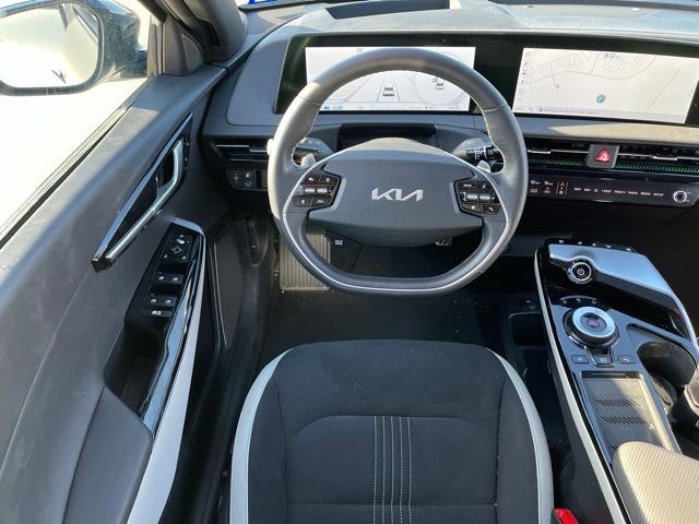 Used 2023 Steel Kia GT-Line image 10