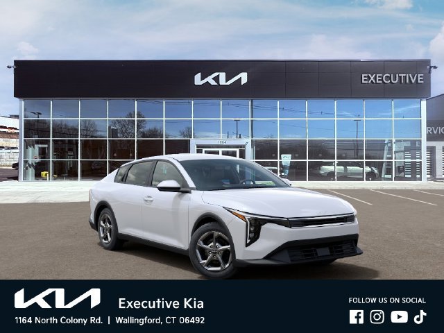 New 2026 Snow White Pearl Kia LXS image 8