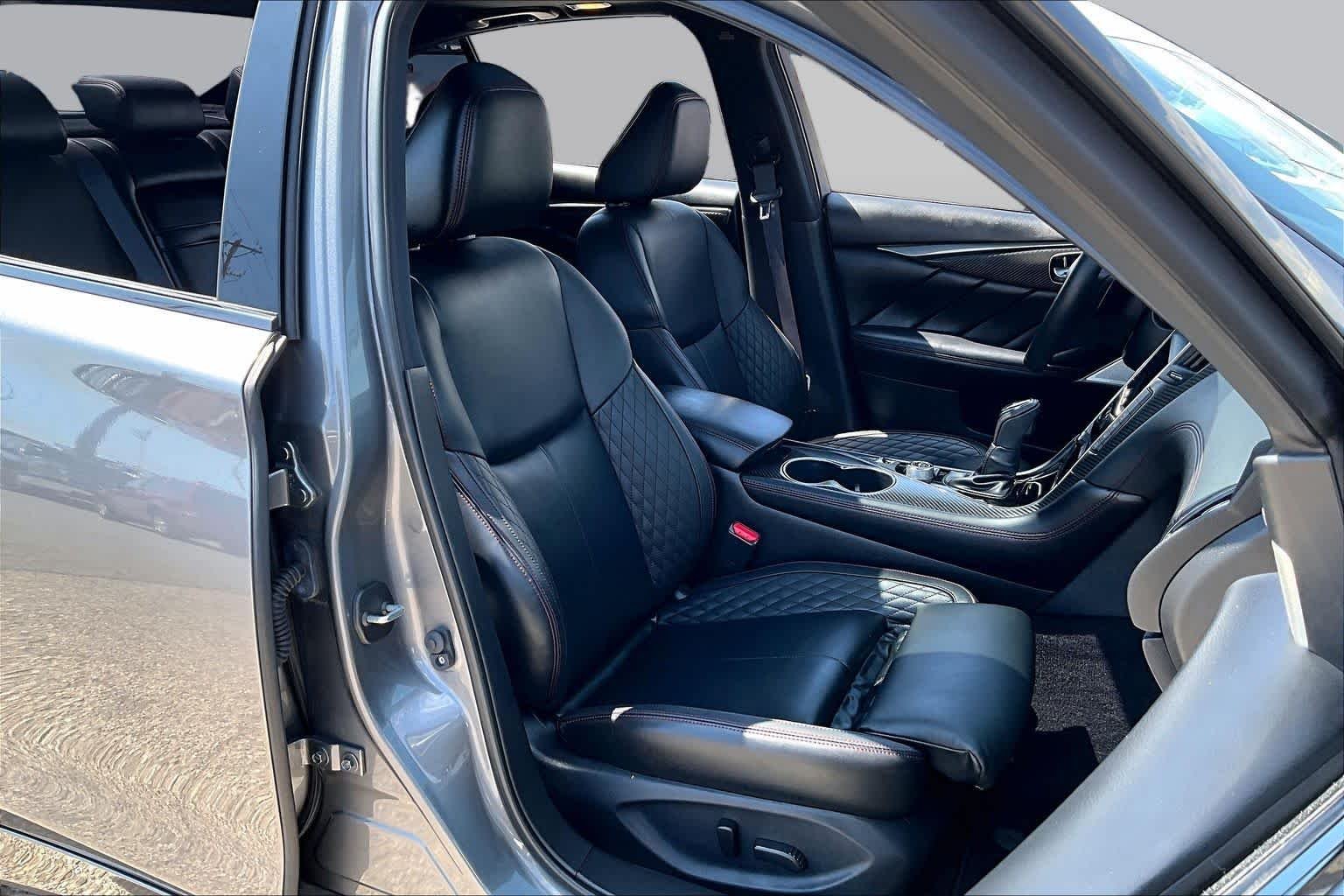 Used 2023 Graphite Shadow INFINITI RED SPORT 400 image 9