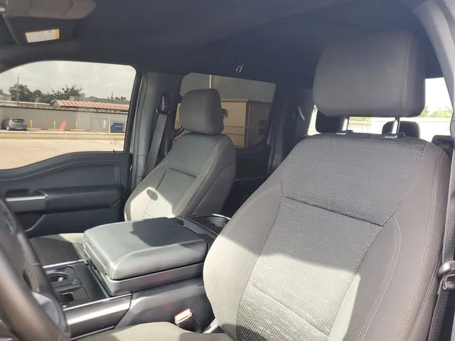 Used 2023 Gray Ford XLT image 15