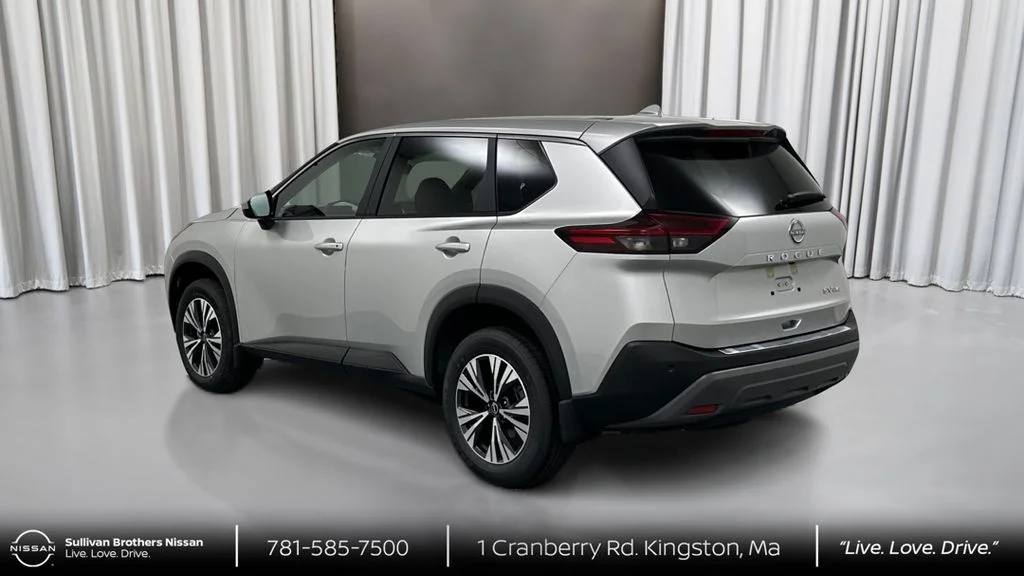 Certified Used 2023 Silver Nissan SV image 7