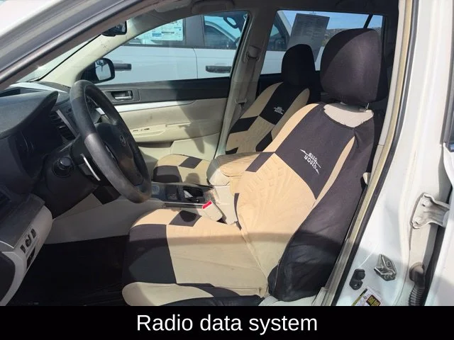 Used 2014 White Subaru 2.5i image 10
