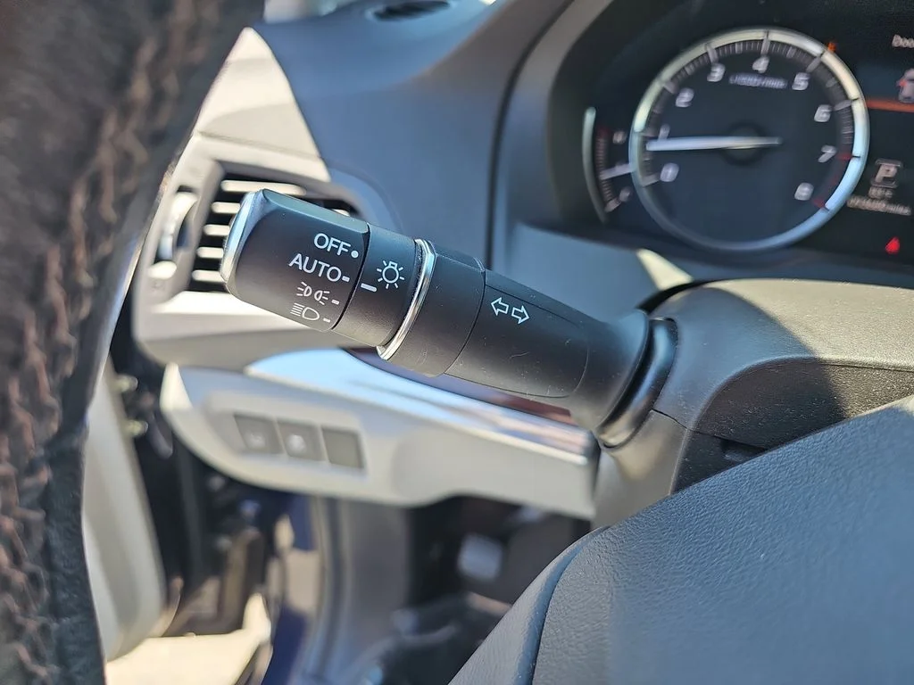 Used 2016  Acura 3.5L image 24