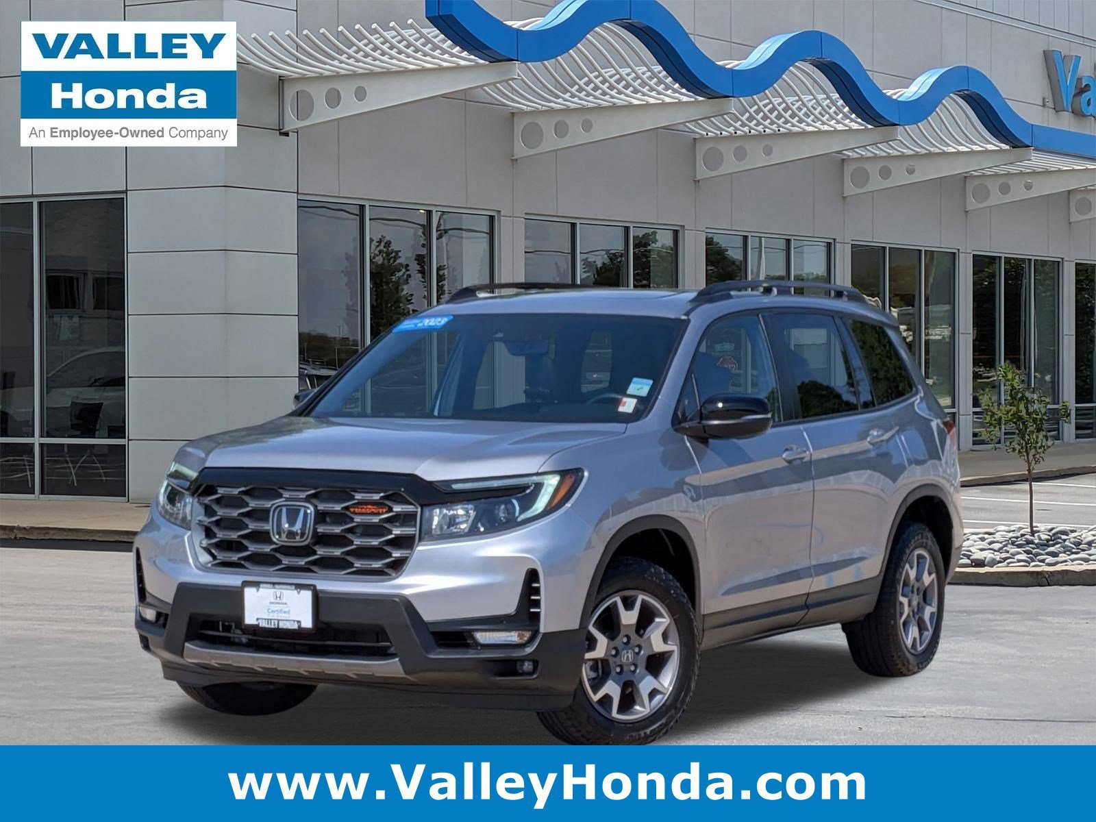 2023 Honda Passport 3.5 TrailSport 4WD Auto's photo