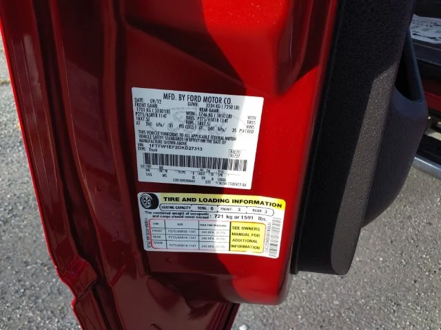 Used 2013 Red Ford XLT image 25