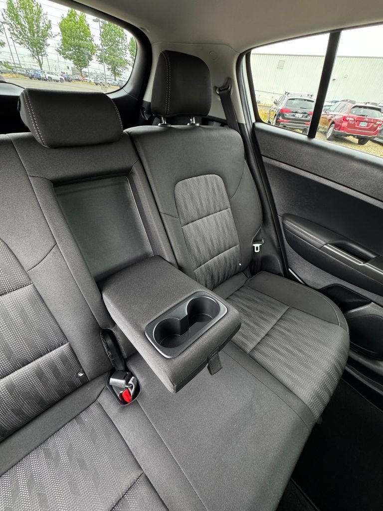 Used 2022 Snow White Pearl Kia LX image 24