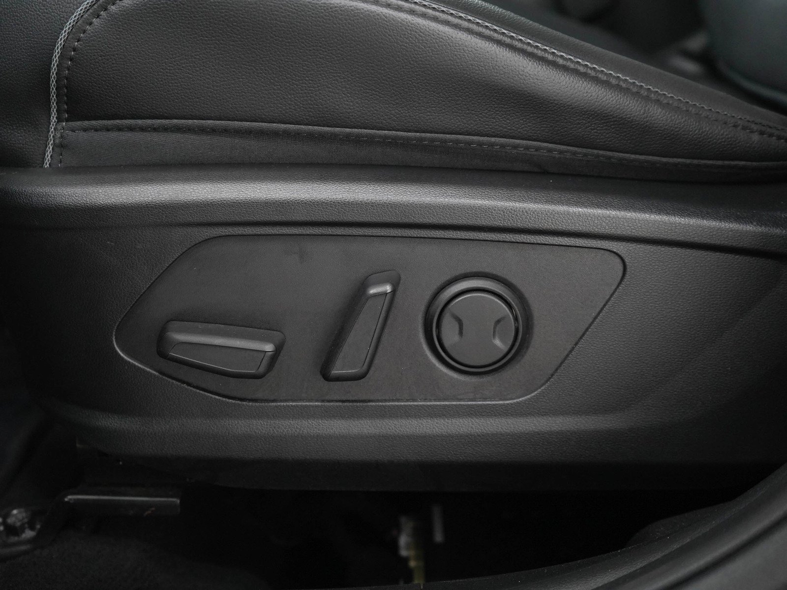 2024 Hyundai Santa Cruz Limited - Photo 27
