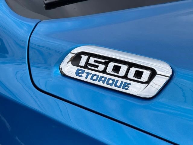 New 2026 Hydro Blue Pearl-Coat Exterior Paint RAM BIG HORN image 7