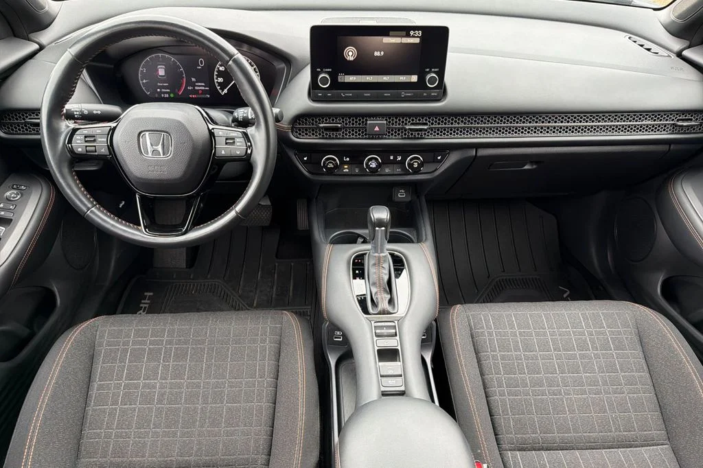 Used 2023 Urban Gray Pearl Honda Sport image 17