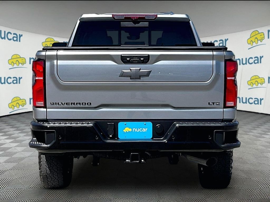 Used 2025 Gray Chevrolet LTZ image 5