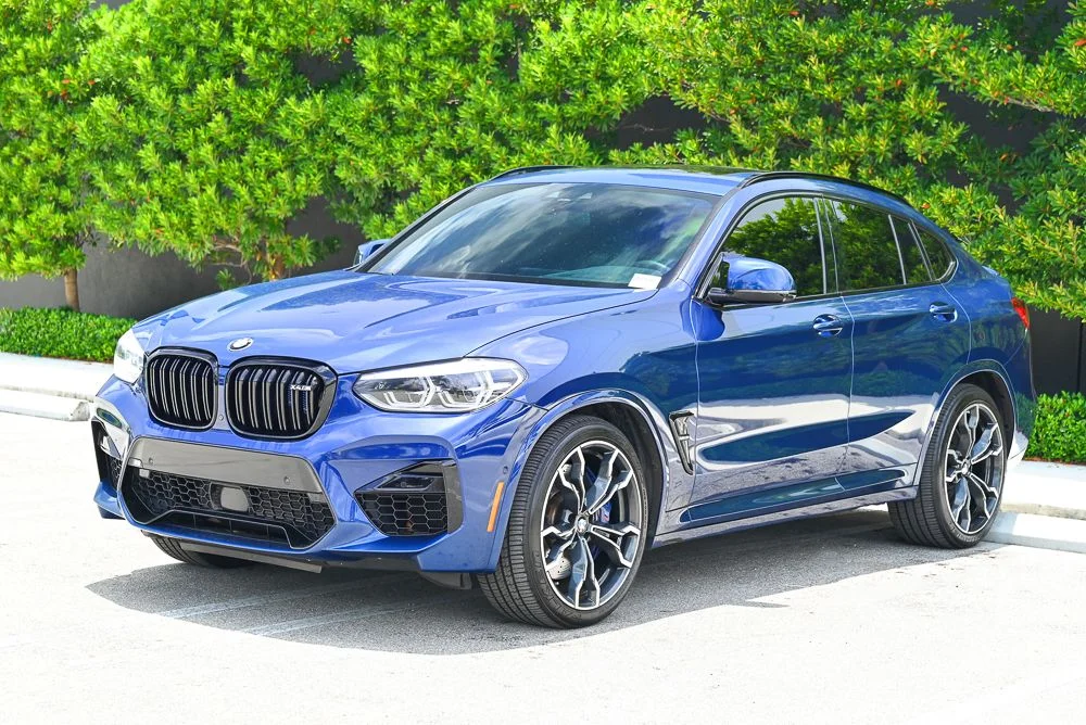 Used 2020 Blue BMW Base image 1