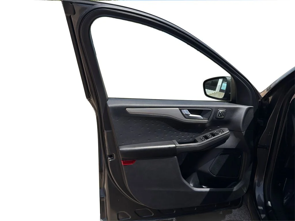 Used 2020 Magnetic Metallic Ford SEL image 20